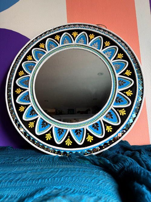 Blue bloom mirror